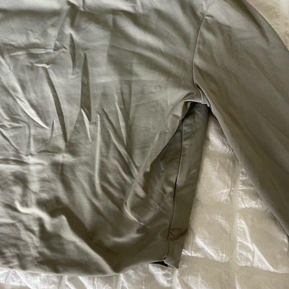 Meshki Emely  Fitted Long Sleeve Crop Top - Picture 4 of 10